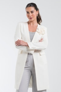 Jaleco Feminino Marie Com Broche - Off White