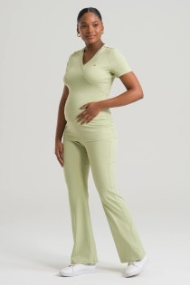 Scrub Feminino Coach Mom - Verde Pistache