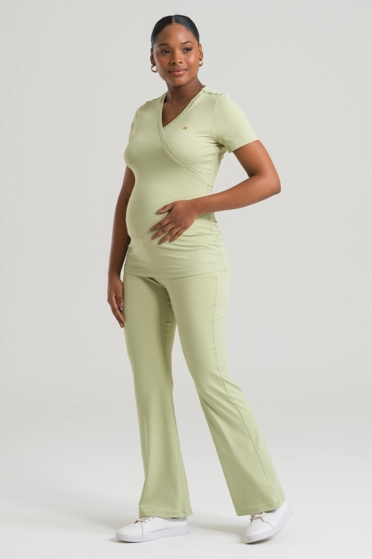 Scrub Feminino Coach Mom - Verde Pistache
