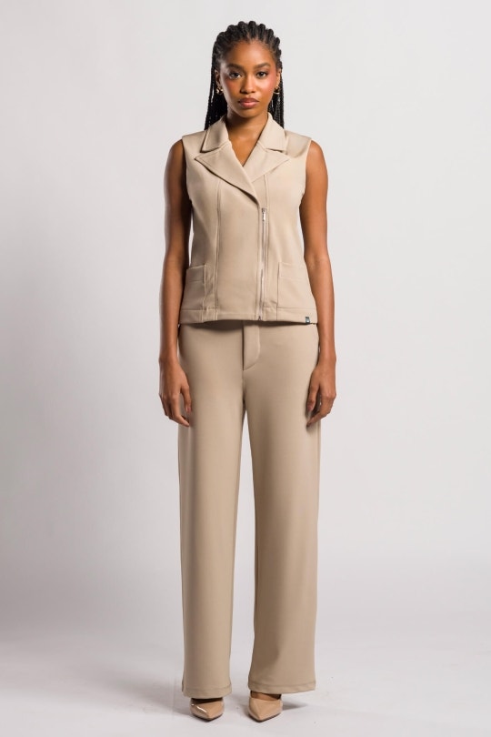 Scrub Feminino Trendy - Bege